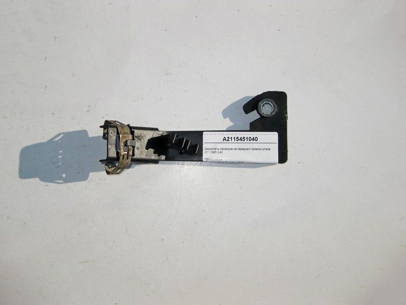 Mercedes-Benz  A2115451040 Утримувач електропроводів на передньому правому поворотному кулаку CLS C219 E-Class W211 Одеса - фото 1