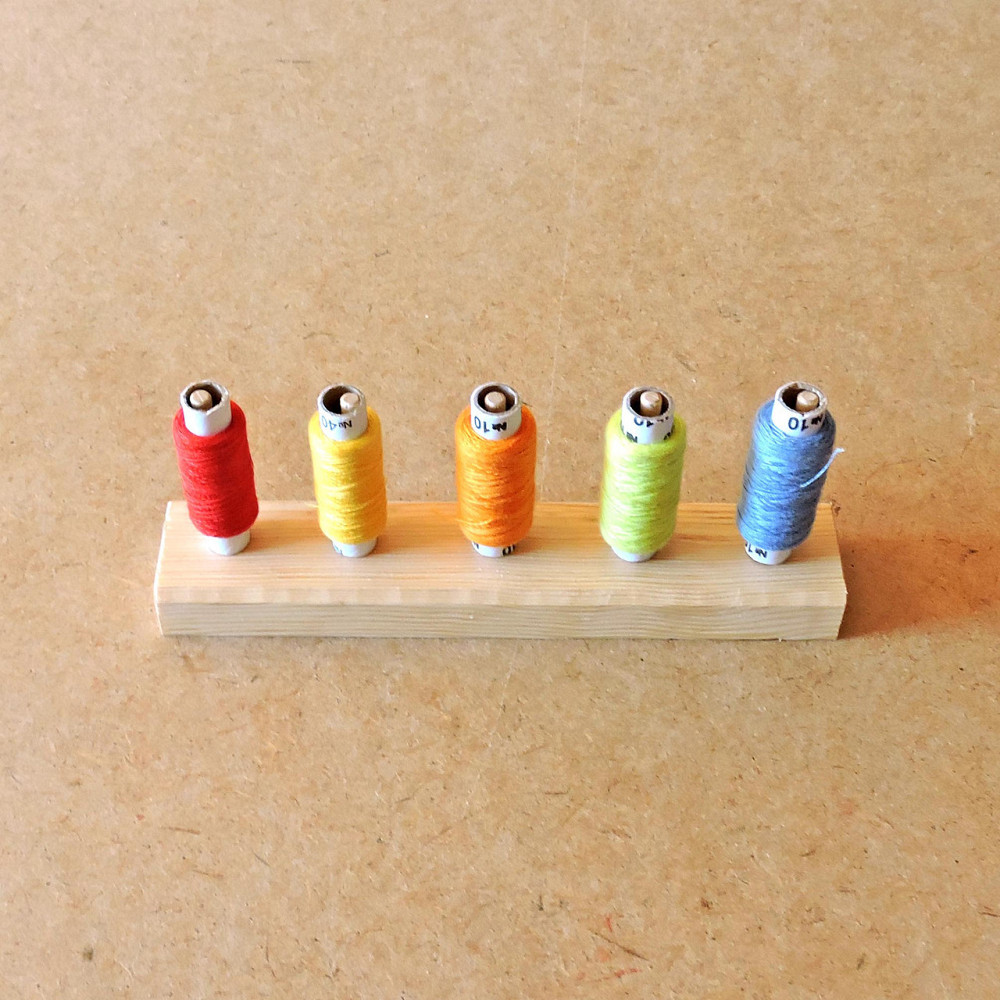 Органайзер для ниток 