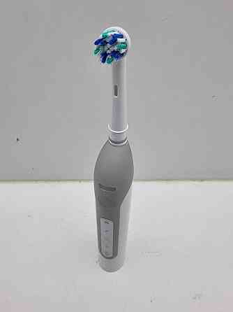 Електрична зубна щітка dentamax akku zahnbürste ( Б клас) Луцк