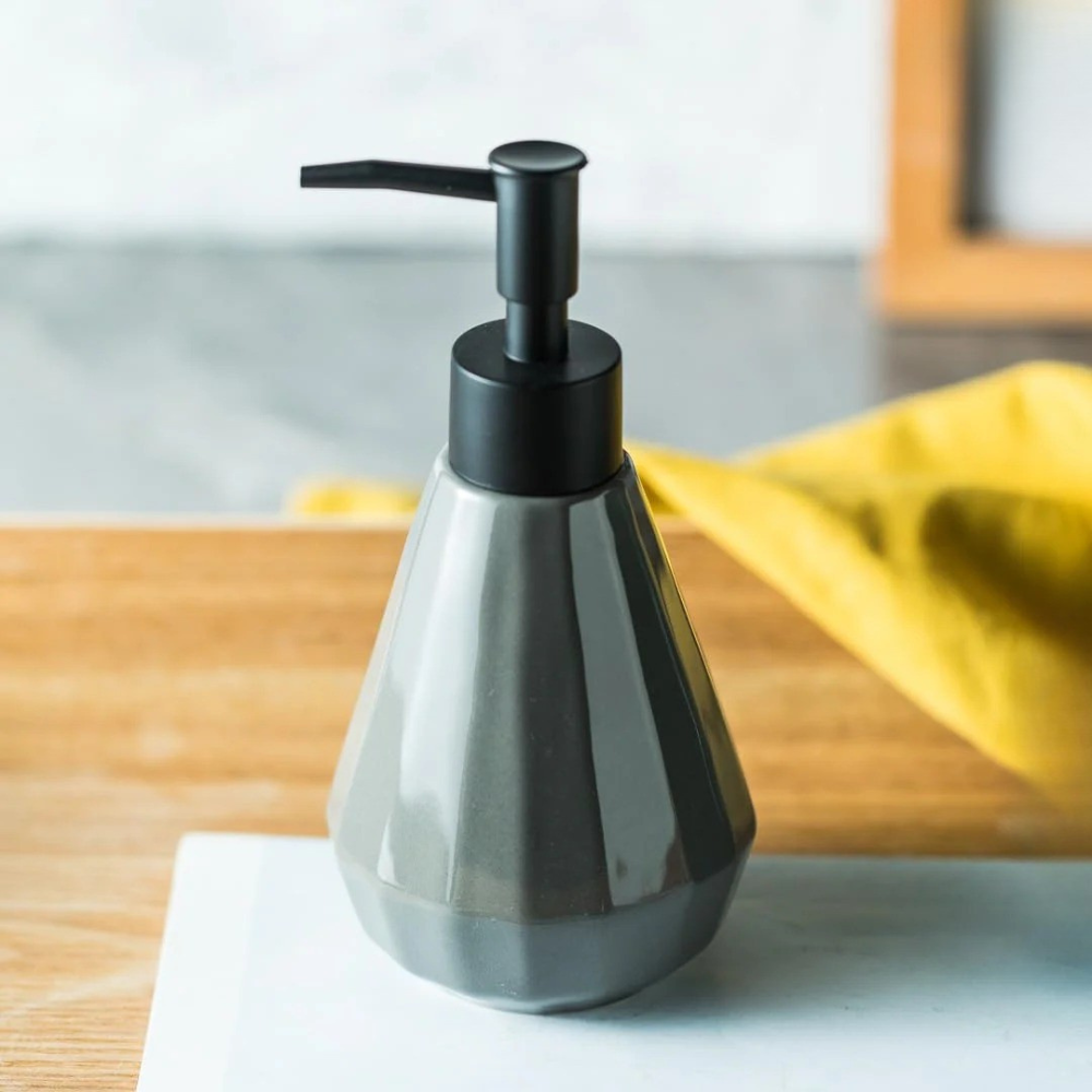 Диспенсер-дозатор для мыла керамический для ванной и кухни 250 мл, для жидкого мыла и моющего средства, серый Каменец-Подольский - изображение 1