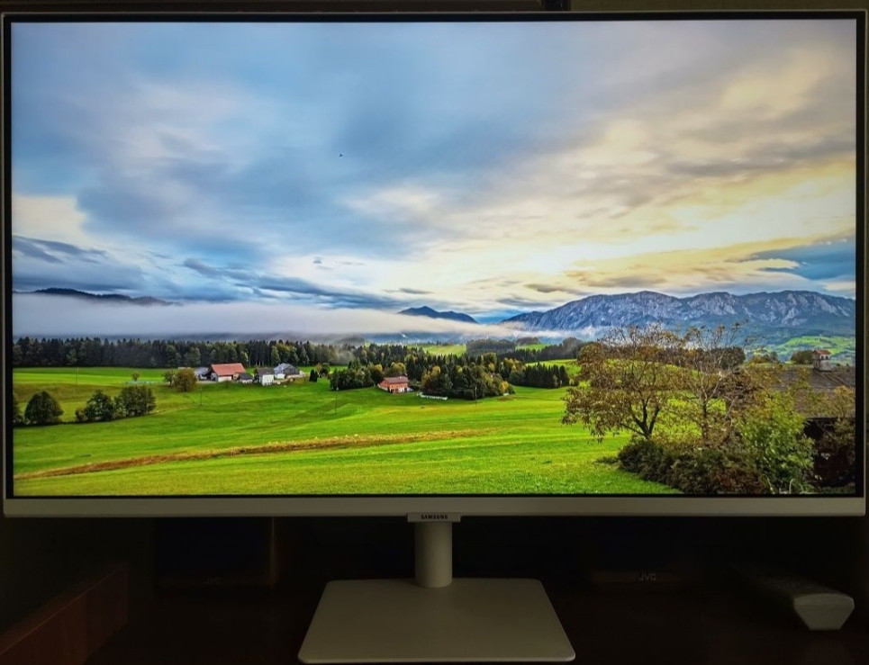 Монітор — смарт Samsung M7 S32BM703 (32," 4K, HDR10, OC Tizen) Харків - фото 2