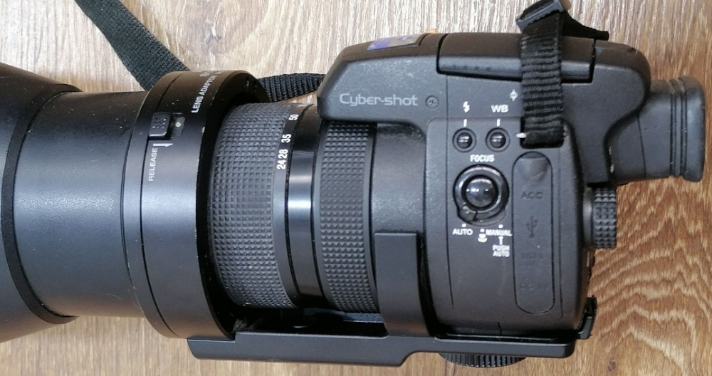 Фотоапарат Sony DSC-R1 + Обектив Sony. Київ - фото 5