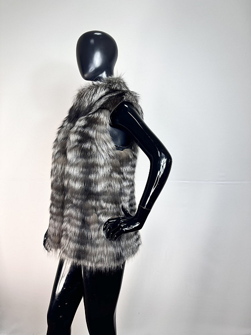 Жилетка хутряна жіноча з чорнобурки Сірий 48 Харків - фото 2