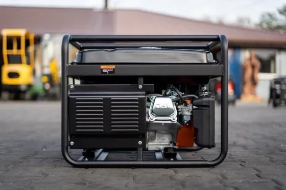 Генератор 3 кВт 220 В бензиновий однофазний ручний запуск надійний Одеса