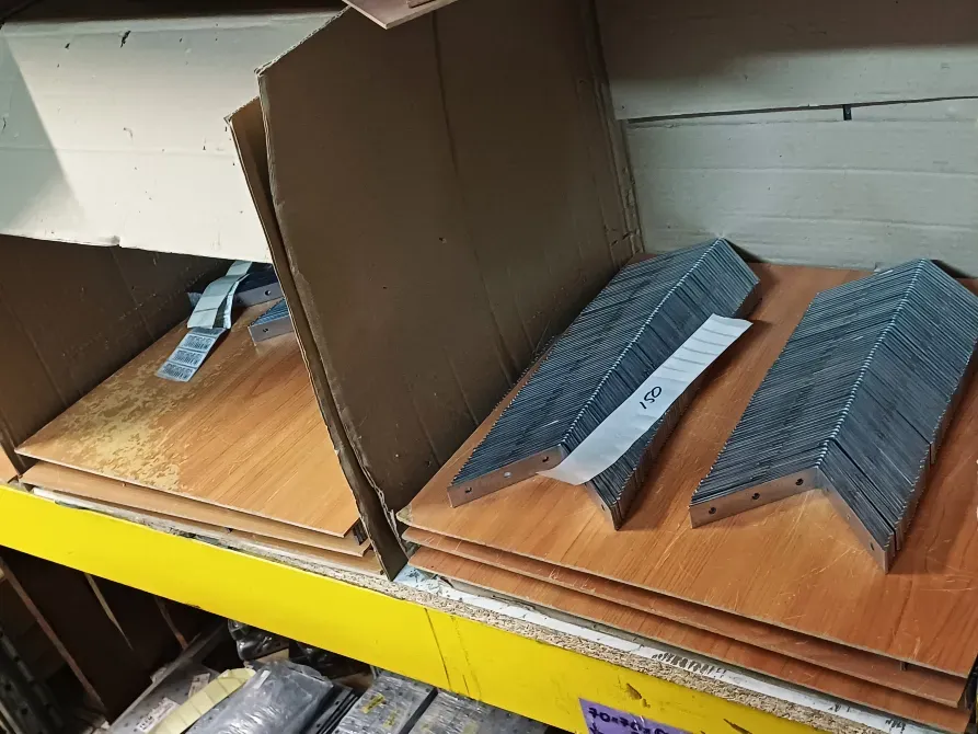 Кутник універсальний з ребром жорсткості 145×145×95 (2, 5 мм) Українка - фото 9