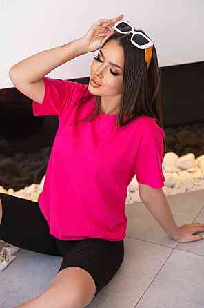 Базовая женская футболка 