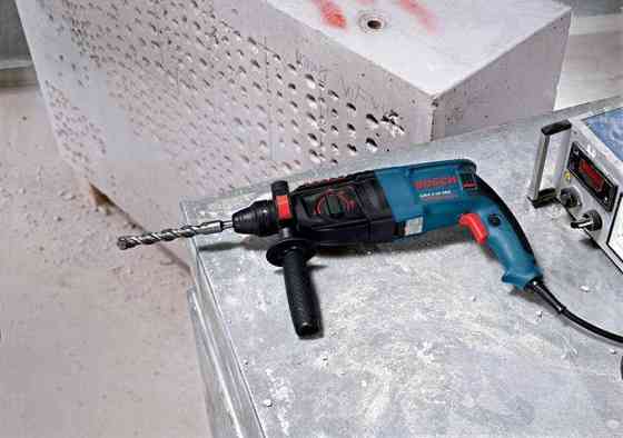 Мощный прямой перфоратор Bosch GBH 2-26 DRE: 2.7 Дж, 800 Вт, (0611253708) Киев