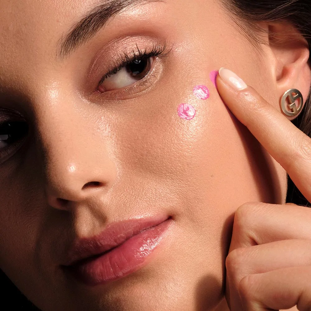 Жидкие румяна-тинт Giorgio Armani Luminous Silk Cheek Tint 53S Cosmic Pink Славянск - изображение 4