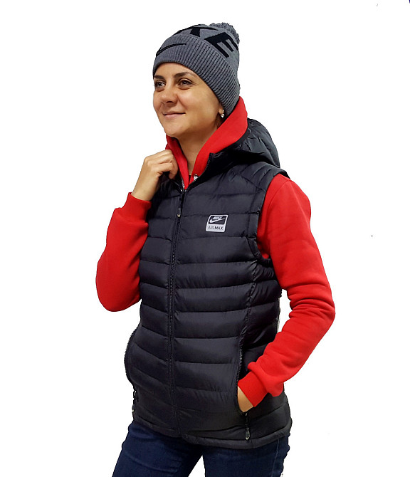 Женская стеганая жилетка Nike   р.M(46) Киев - изображение 1