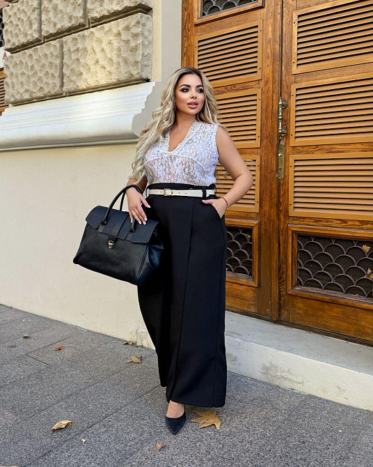 Женские базовые брюки с имитацией юбки костюмка Черный, 56/58 Одесса - изображение 3