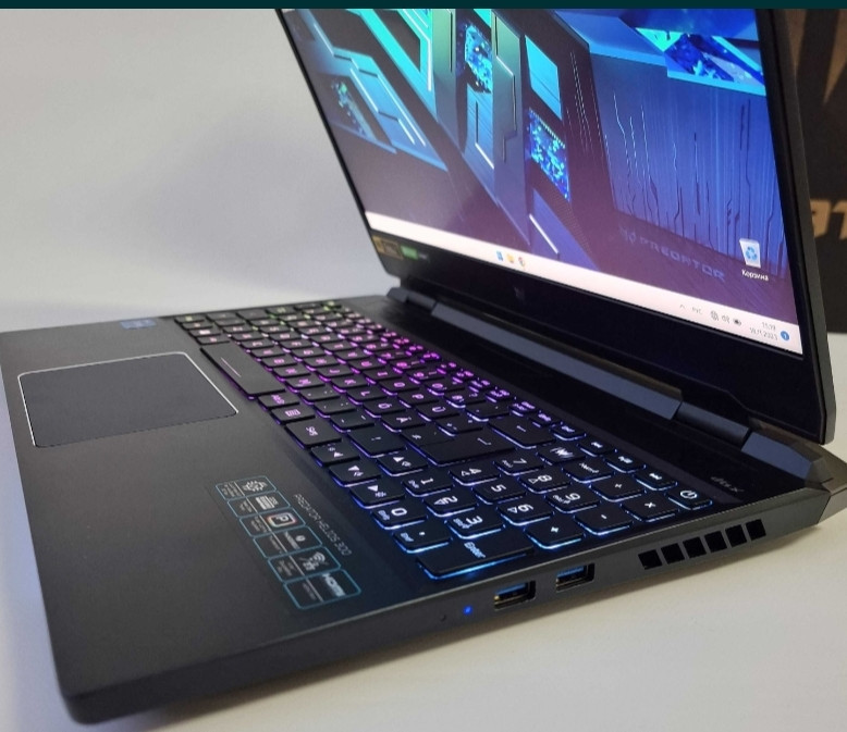 Acer Predator Helios (2022)i7 12700H/RTX 3070/RAM16GB/SSD ITB/165Hz Ноутбук Київ - фото 3