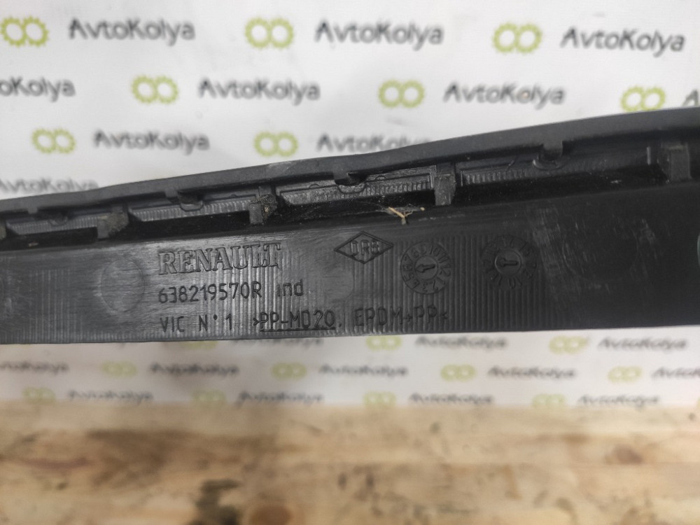 Ущільнювач капота лівий Renault Megane III 2008-2015 (638219570R) Ковель - фото 2