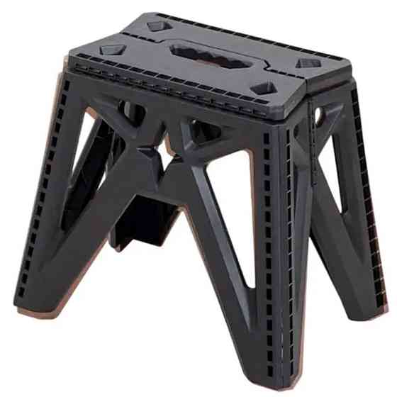 Пластикова складна стілецька туристична похідна розкладний стілець для кемпінгу Чорний SJ-0102B Київ