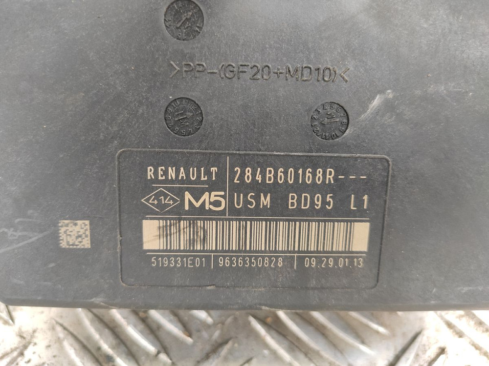 Блок запобіжників Renault Megane III 2008-2015 (284B60168R) Ковель - фото 1
