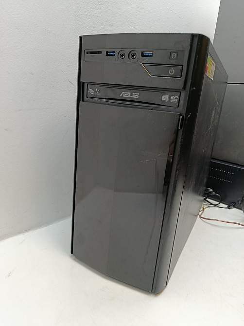 Системний блок: корпус ASUS ,материнська плата ASUS A68HM-PLUS A8-6600K/0/0 +БЖ FSP250-60HHN (товар вживаний) Луцьк - фото 1
