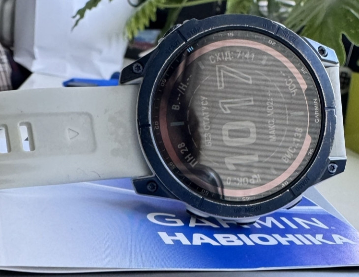 Смарт-Часи Garmin Fenix 7 Sapphire Solar Київ - фото 3