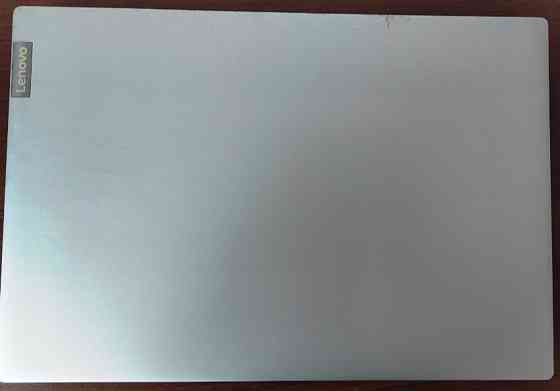 Ноутбук: Lenovo L340 17.3 HD, Ryzen 5 3500U, RAM8GB, SSD 256Gb. Київ