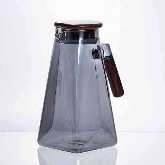 Yiwu Глечик для напоїв скляний 1.8 л з бамбуковою кришкою 64486-73 Коломия