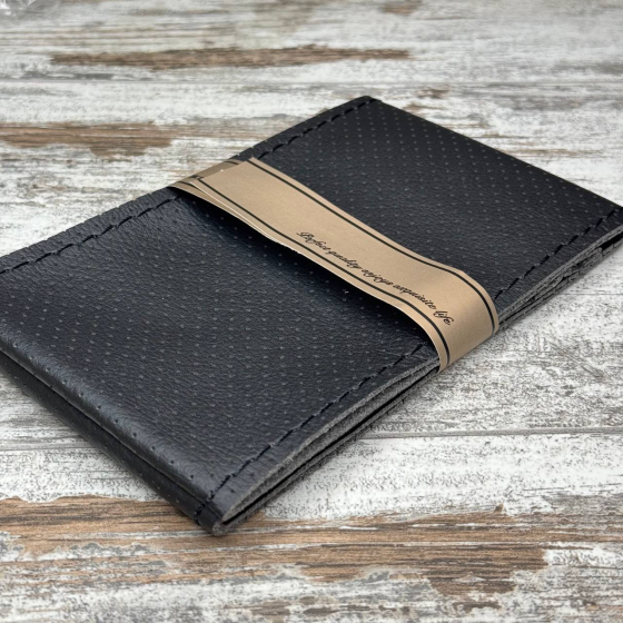 Оплетка чехол на руль из кожзама 37-38см с обтяжкой, черная, нить и игла в комплекте Киев