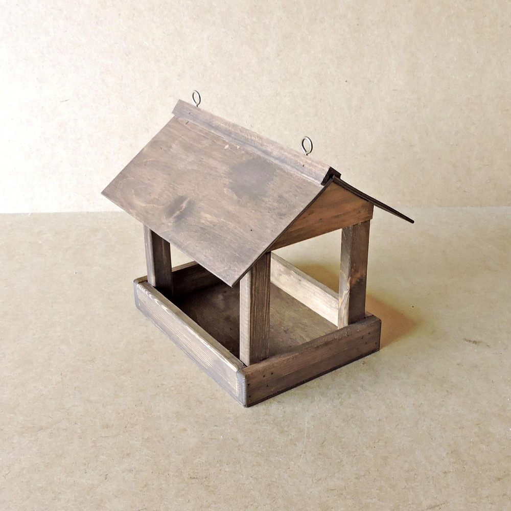 Кормушка садовая для птиц 