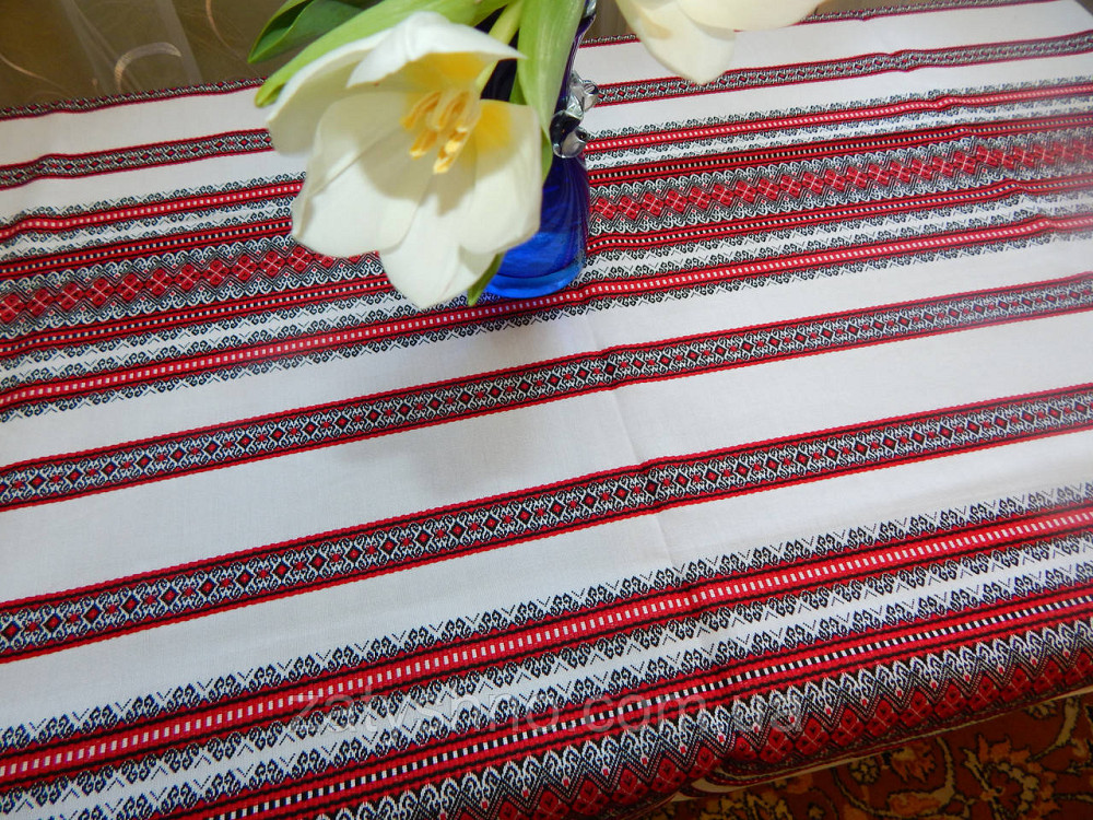 Красная вышитая скатерть Киев - изображение 8