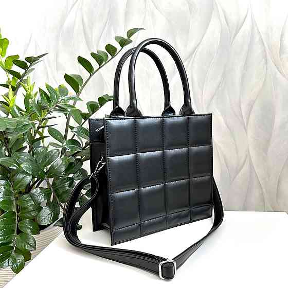 Гарна, стильна модель сумочка Київ