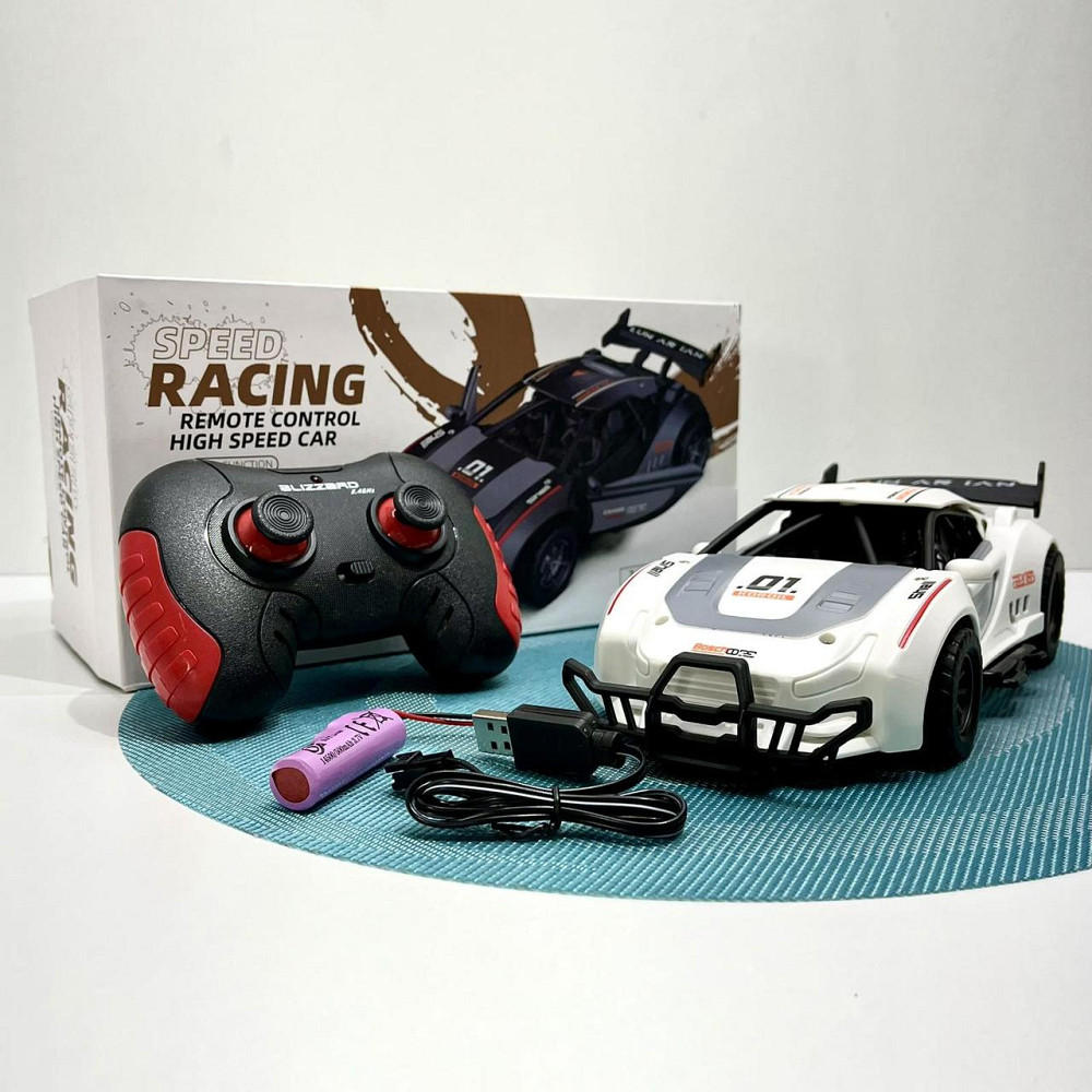 Машинка на радіокеруванні спортивна 26см Біла (33799) Чернигов - изображение 1