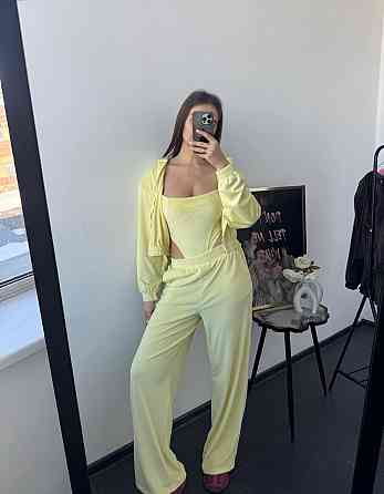 Женский стильный привлекательный велюровый костюм Лимонный, 44/46 Одесса