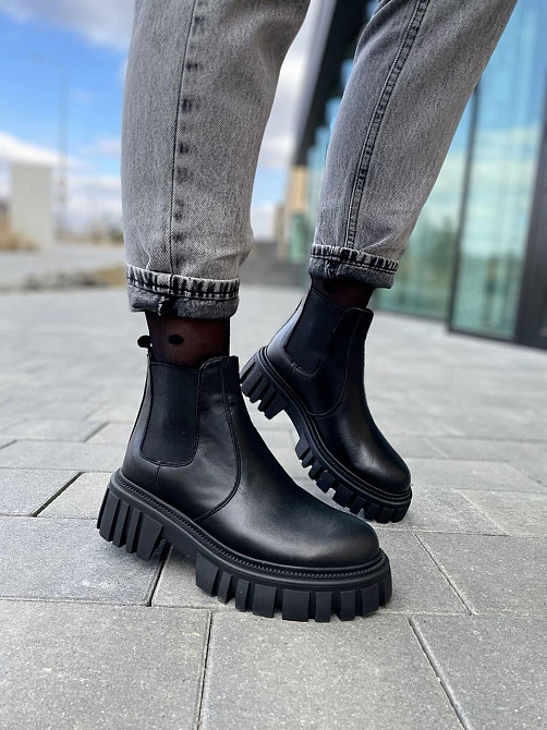 Жіночі черевики M.KRAFT чорні натуральна шкіра весна-осінь висота 12см підошва 3/5см (2033/2) Коломия - фото 4