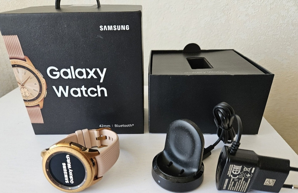 Смарт -Часы: Samsung Galaxy Watch 42mm. Rose Cold (SM-R810NZDA) Киев - изображение 1