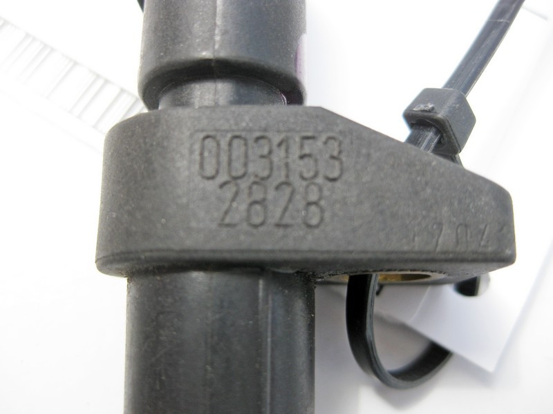 Mercedes-Benz  A0031532828 Датчик положення коленвала ML W163 W164 C-Class W202 W203 SLK R170 Одесса - изображение 3
