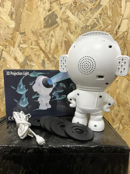 Лазерный ночник-проектор Астронавт звёздное небо с картриджем Коломыя - изображение 8