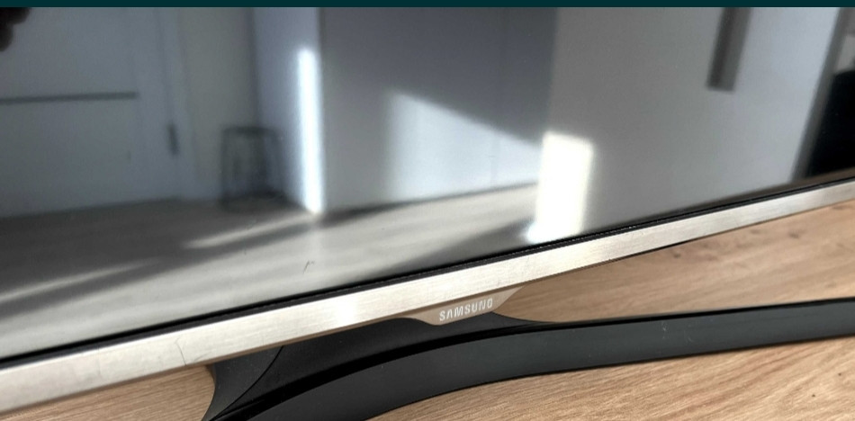 Телевизор Samsung 48