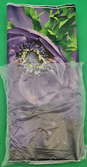 Пакет средний, плотный, ламинированный с петлевой ручкой