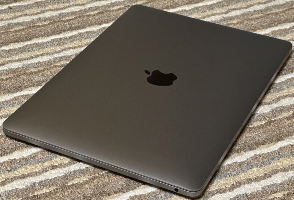 Ноутбук MacBook Pro 2020 i5 8/256Gb. АКБ 88% Киев - изображение 2