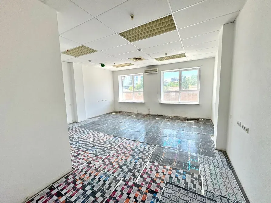 Офис в центре города, 4 и 5 этажи. Собственная терраса, 2 лифта, автономное отопление Газ Днепр - изображение 5