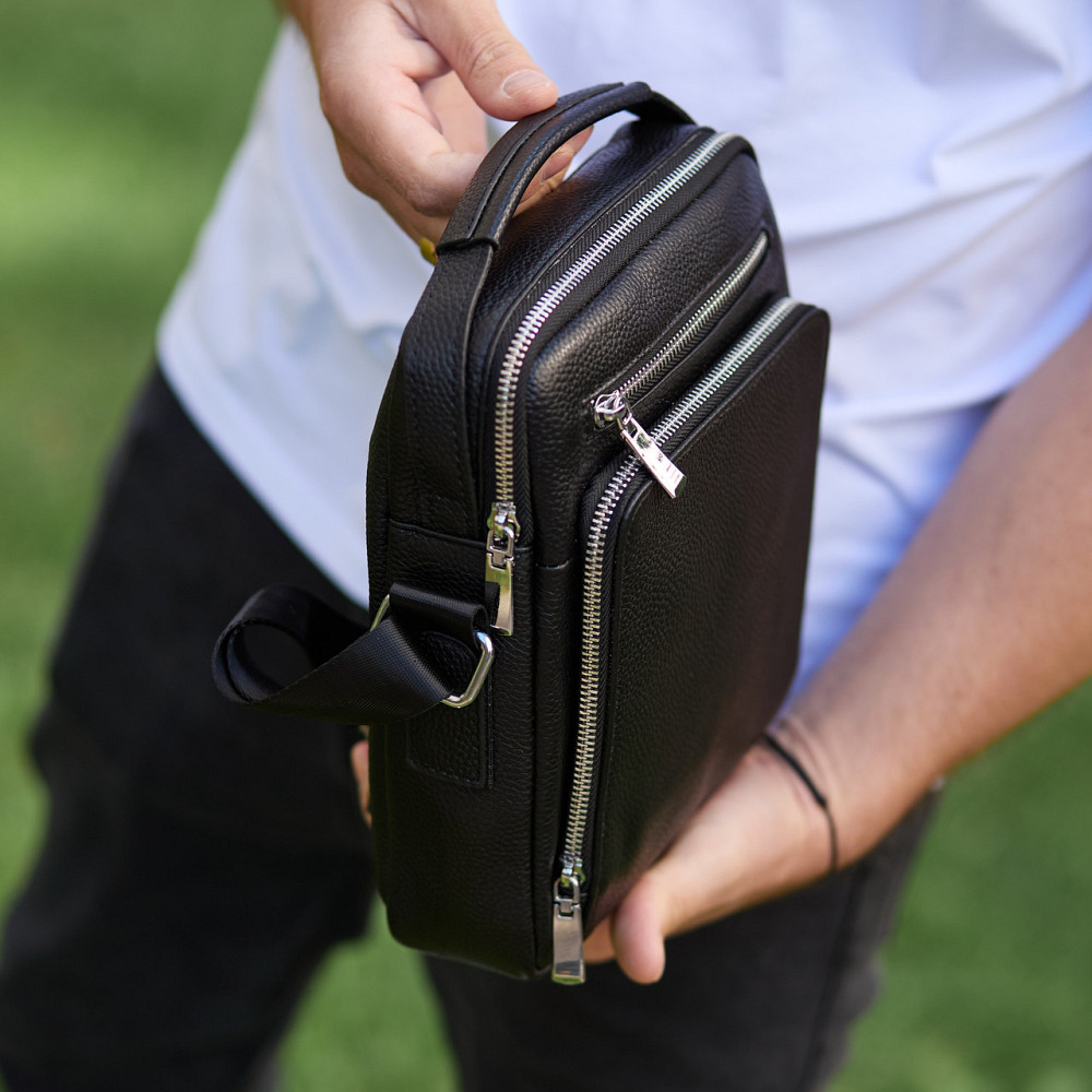 Чоловіча шкіряна сумка через плече Tiding Bag чорна Київ - фото 4