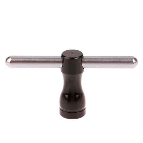 Швидкознімний ключ для затягування гайок кріплення повітряного гвинта (пропелера) на двигунах Київ