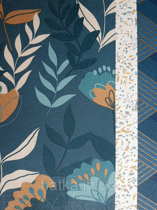 Шпалери вінілові Lutece Melody 51194511 квіти листя блакитні коричневі зелені білі на синьому тлі Київ - фото 3