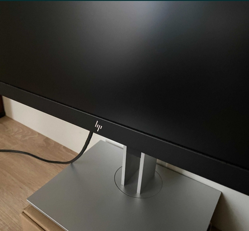 Монітор 27" HP E27d G4 для MacBook і Apple Mac Mini (6PA56AA) Київ - фото 5