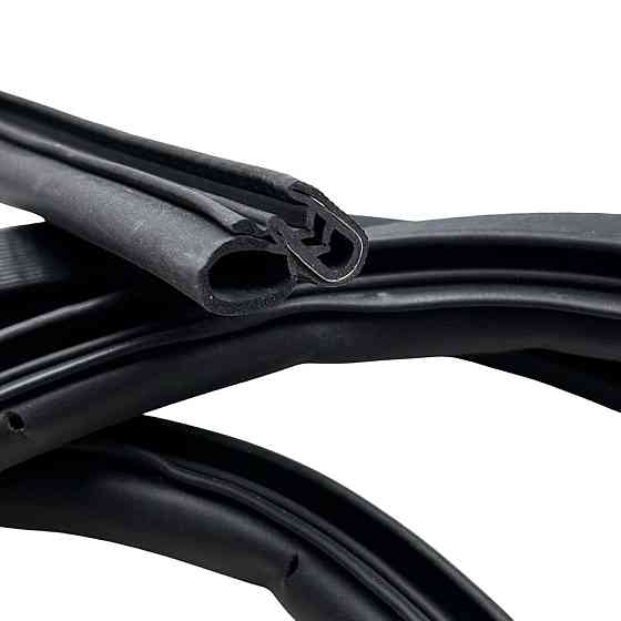 Уплотнитель 2101, 2103, 2105, 2106, 2107 передний, 2102, 2104 передний/задний (3400 мм) двери Мукачево