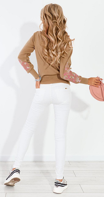 Свитер с вышивкой (42-44) Киев - изображение 3