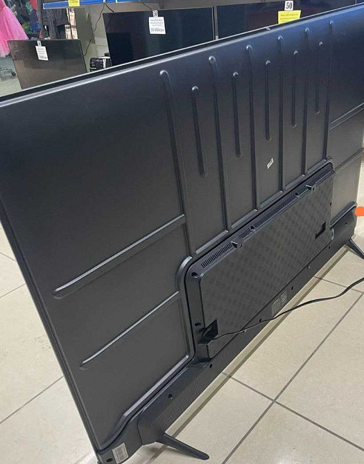 Телевизор Безрамный: 65