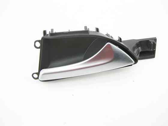 Mercedes-Benz  A2467600061 9051 Внутрішня ручка відкриття дверей права CLA Shooting Brake X117 CLA C117 GLA X156 A-class W176 B-class W242 B-class W24 Одеса