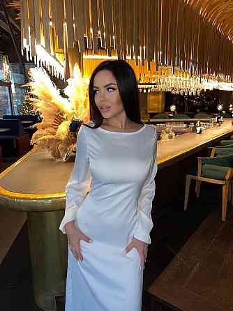 Жіноча стильна довга елегантна сукня дабл шовк Молочна, 42/46 Одеса