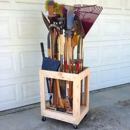 Органайзер для садового инвентаря 