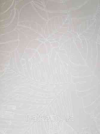 Шпалери флізелінові Khroma LAV201 LA VIE EN ROSE бежеві гілки листя білі Київ