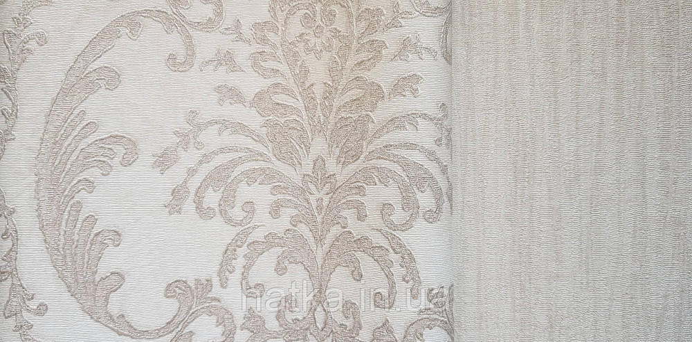 Обои виниловые на флизелине AdaWall Seyyah 1.06х10 завитки вензеля крупные структурные серебро беж на молочном Киев - изображение 3