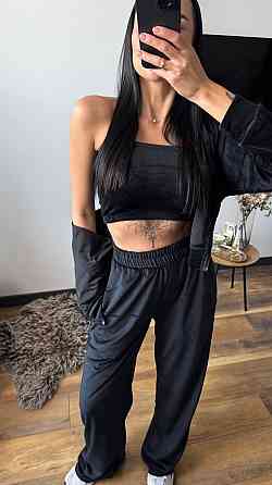 Женский плюшевый прогулочный костюм тройка: кофта топ и штаны велюр Черный, 42/44 Одесса