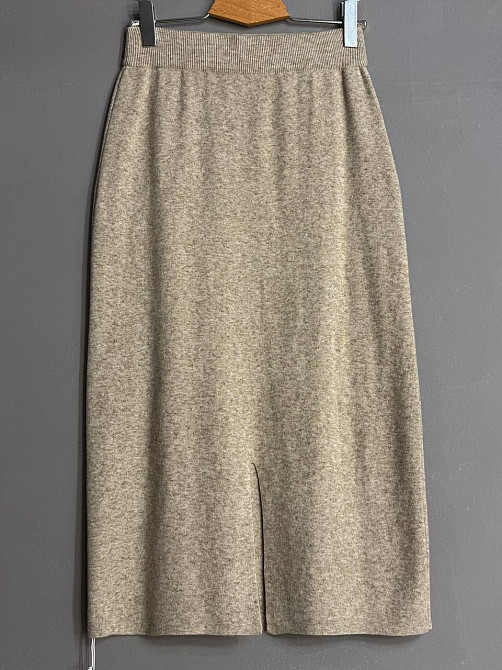 Спідниця жіноча Accorddream 8631 вʼязана міді з розрізом, бежевий, one size Київ - фото 4